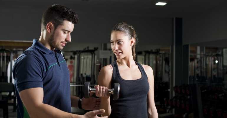 Why a personal fitness trainer is important to achieving your goals